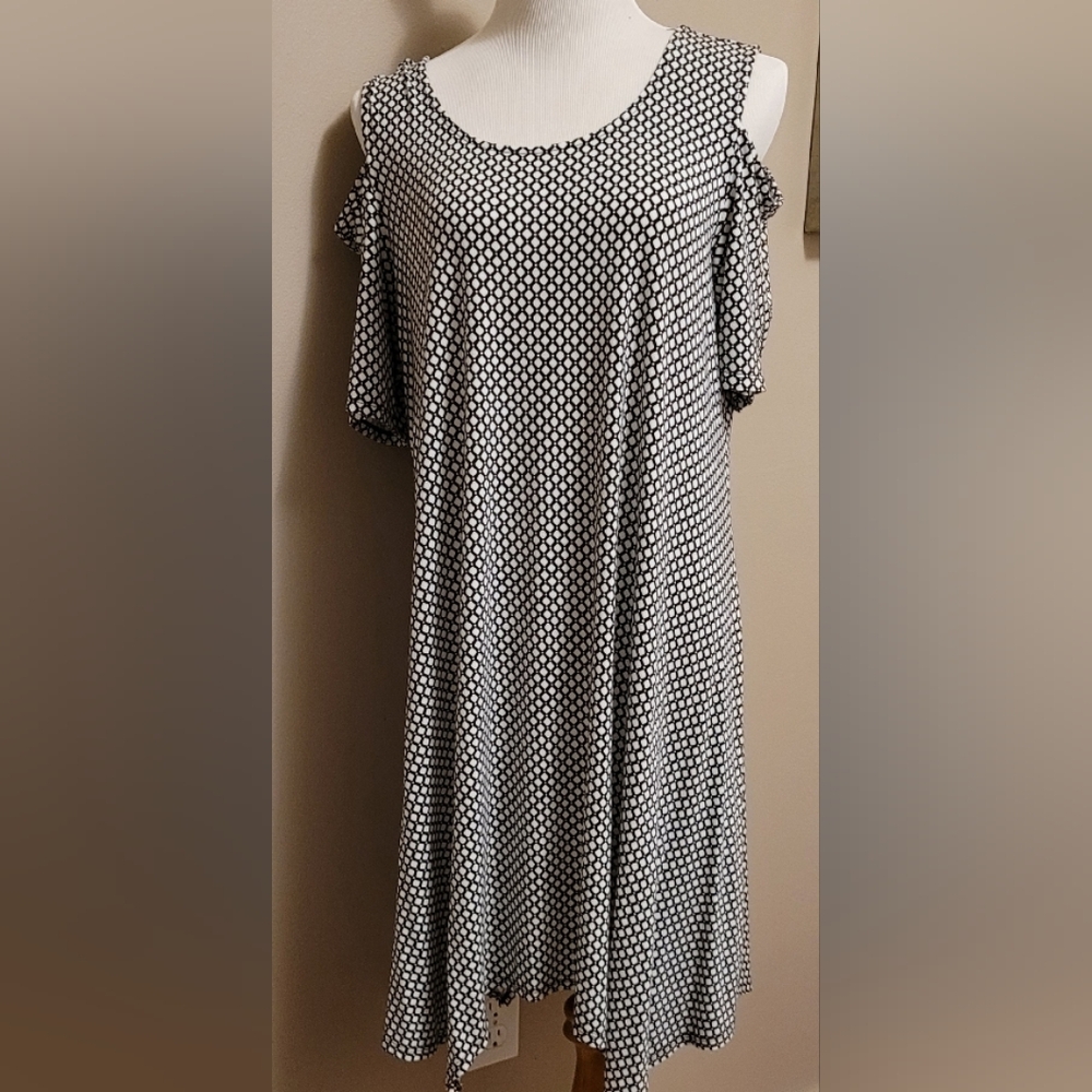 Adrianna Papell Black & White Sundress with Cold Shoulder